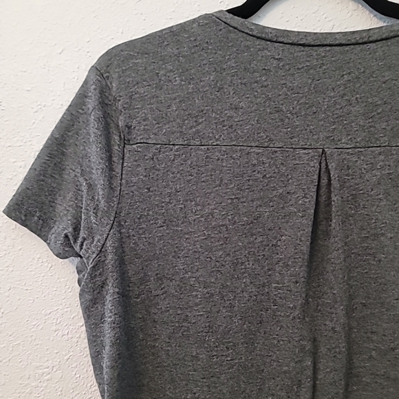 LO Brand Charcoal V Neck T-Shirt w Pocket Sz M - Picture 9 of 11